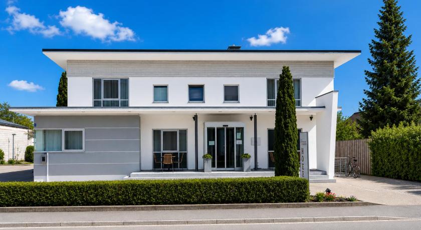 Hotel Garni Max Zwo
