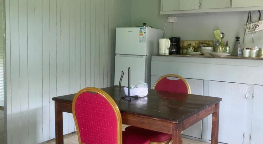 Image of One-Bedroom Apartment 6