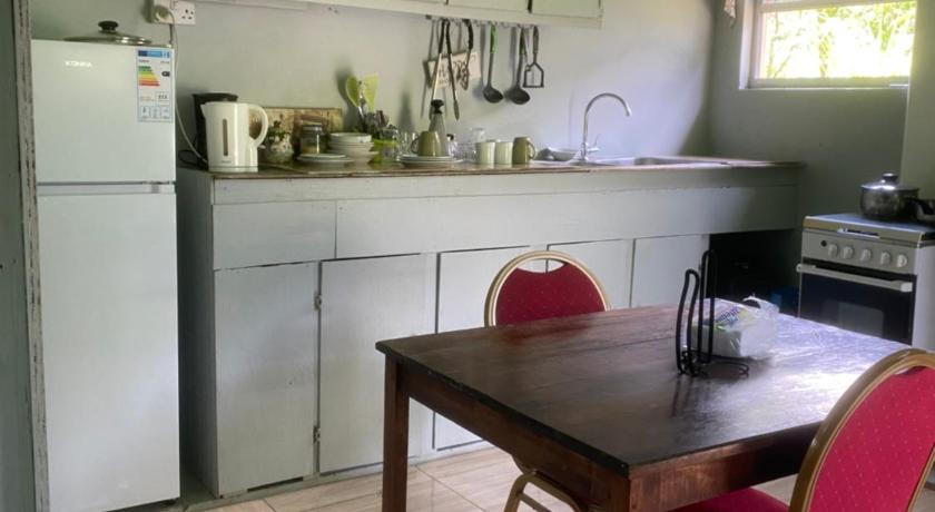 Image of One-Bedroom Apartment 5