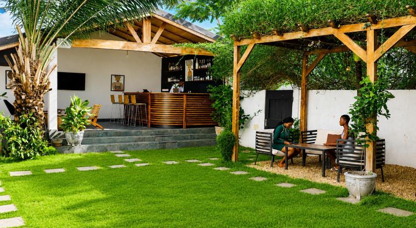 Ahomé Guest house & Lounge