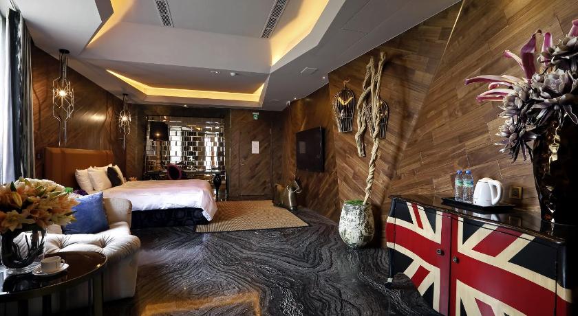Image of Superior Double Room - Check-In After 9:00 PM 12