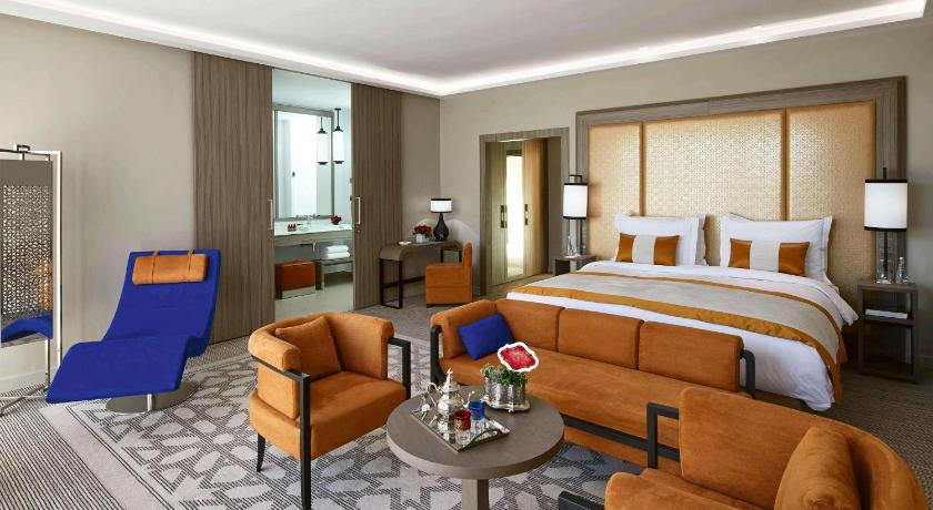 Image of Deluxe Room 1 King-Size Bed With Garden View 0