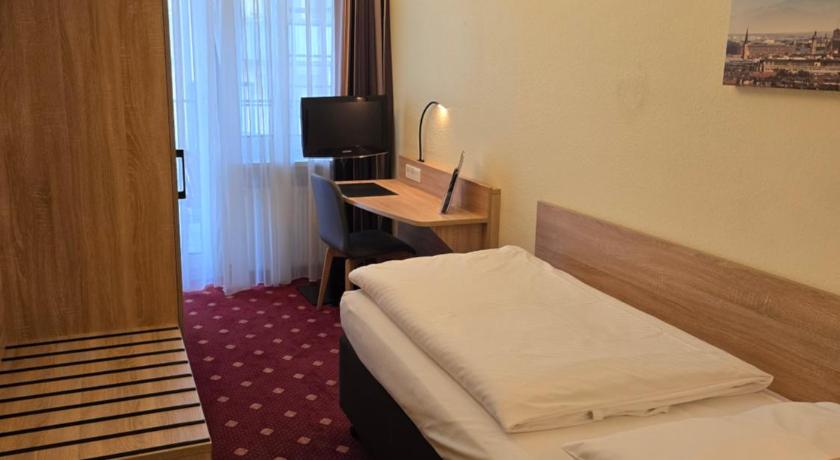 Image of Single Room 3