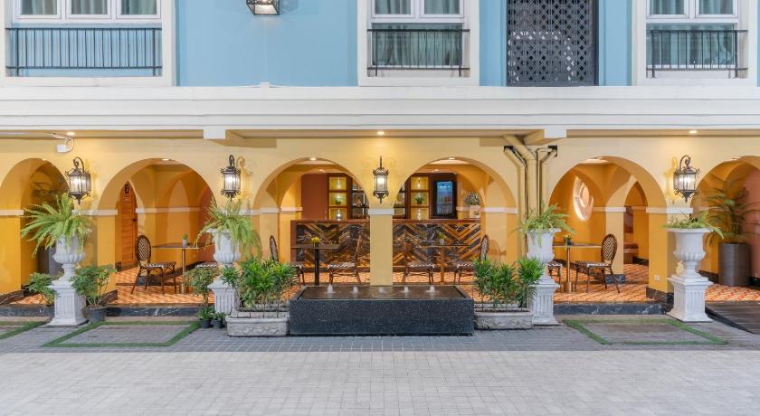 Kastel Bangkok Hotel - image 2