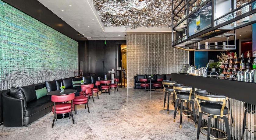 Novotel Kunming City Center - image 13