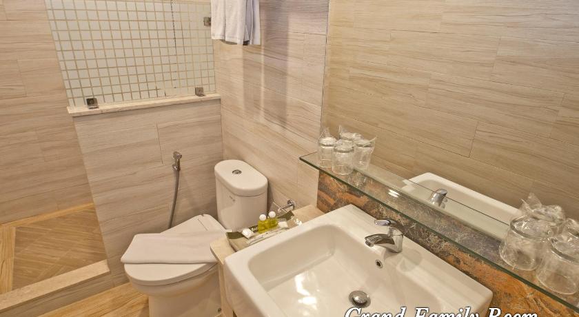 Image of Corner Executive Double Room 2
