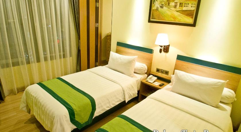 Image of Deluxe Twin Room - Smoking 4