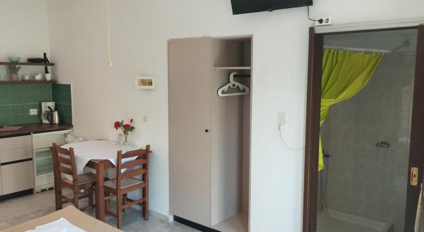 Image of Studio with Terrace 5