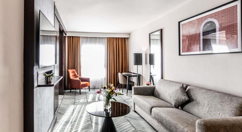 Image of Prestige King Suite - High Floor 6