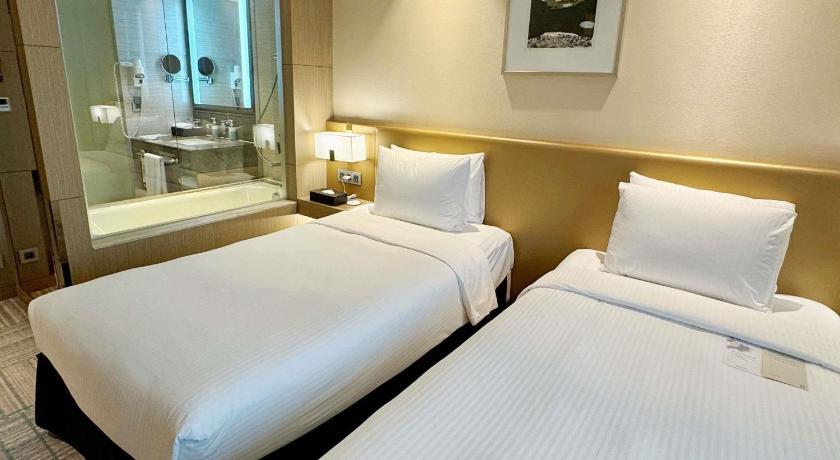 Image of Executive Twin Room 3
