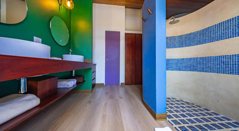 Image of Prima Villa 1 King Bed 10