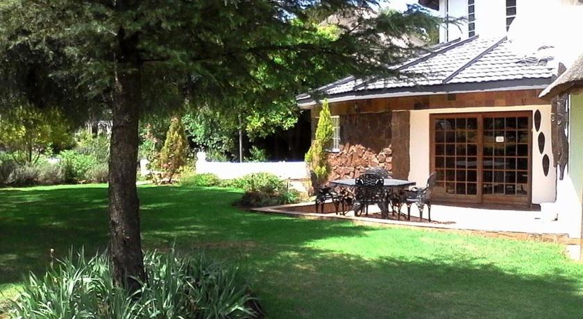 Warembo Lodge photo