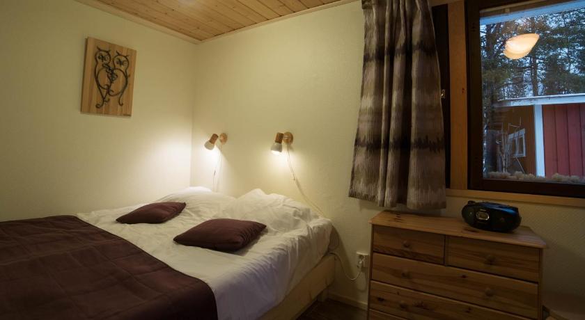 Image of Two-Bedroom Cottage with Sauna 8