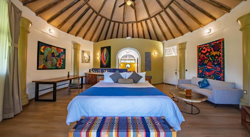 Image of Prima Villa Mountain View 0