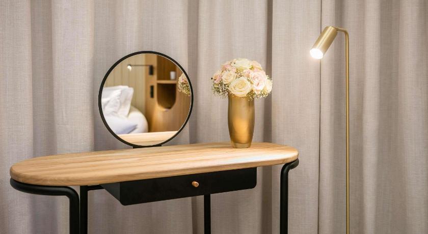Image of Duplex King Suite 9