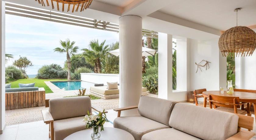 Image of Two-Bedroom Prestige King Villa with Twin Beds and Private Beach - Heated Pool 5