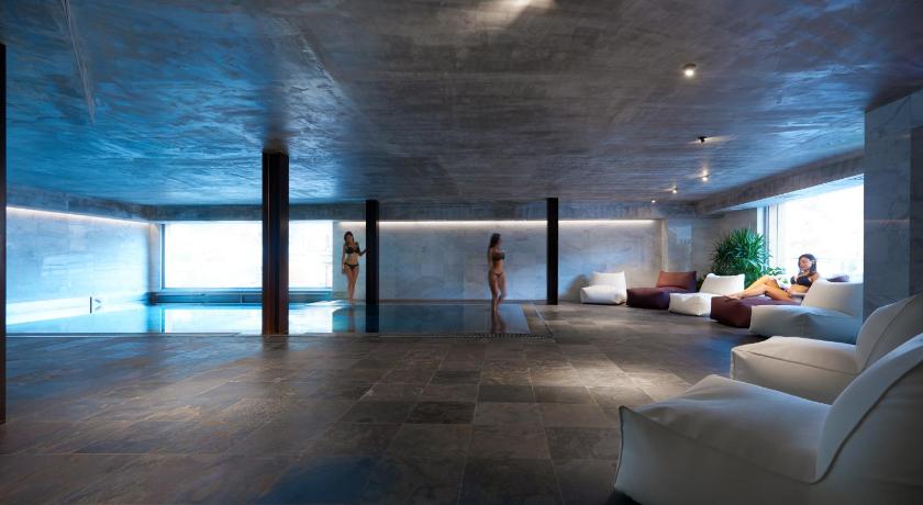 Aux Pieds du Roi - Suite & Spa photo