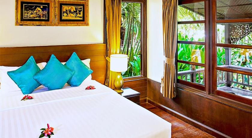 Image of Deluxe Bungalow 10