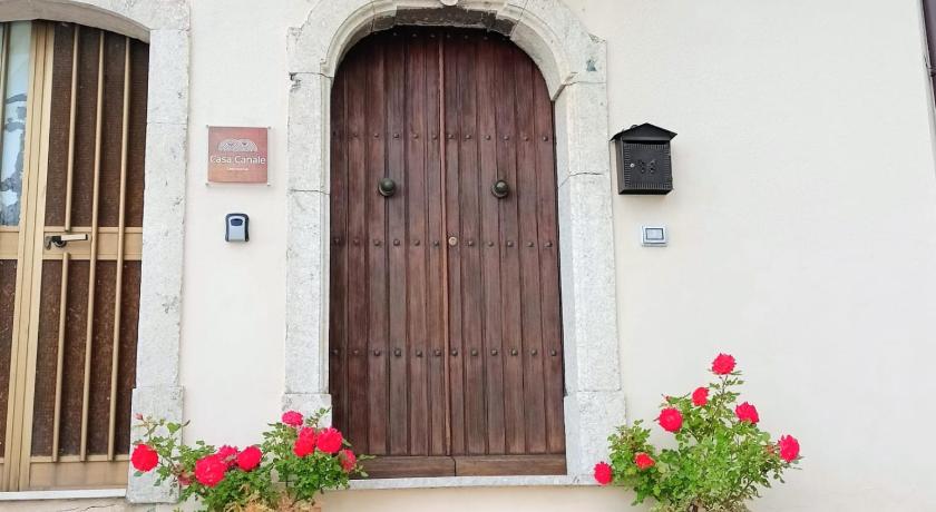 Casa Canale