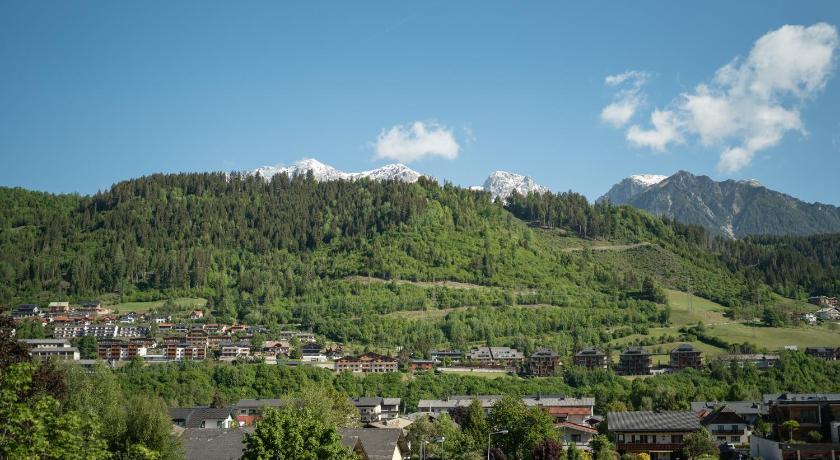 Image of Studio Balcony 14
