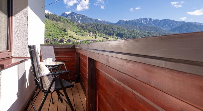 Image of Family Studio With Balcony 4
