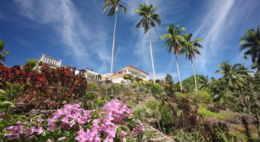 guindulman bay tourist inn photo
