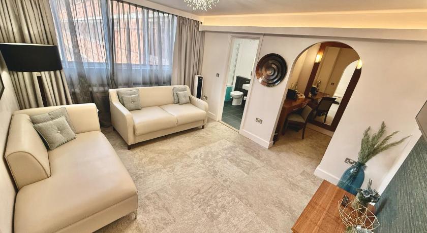 Image of Executive Suite 0
