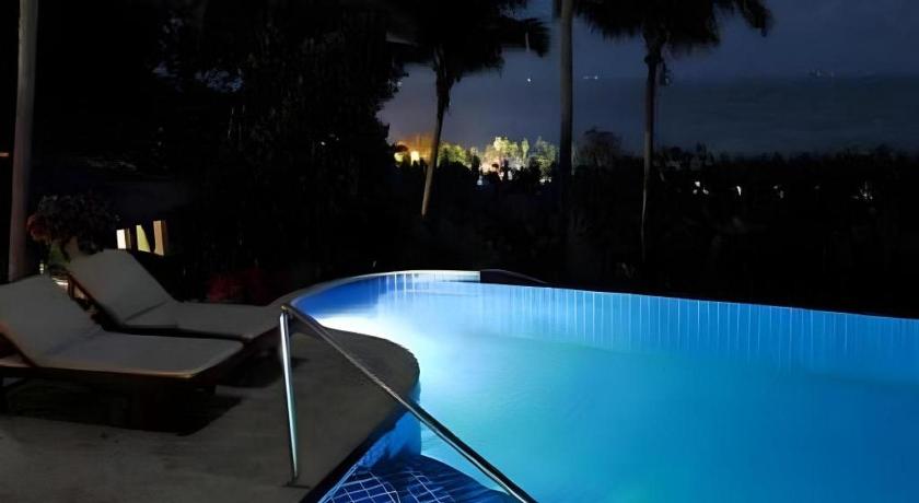 Seaview Paradise Mountain Holiday Villas Resort - image 14