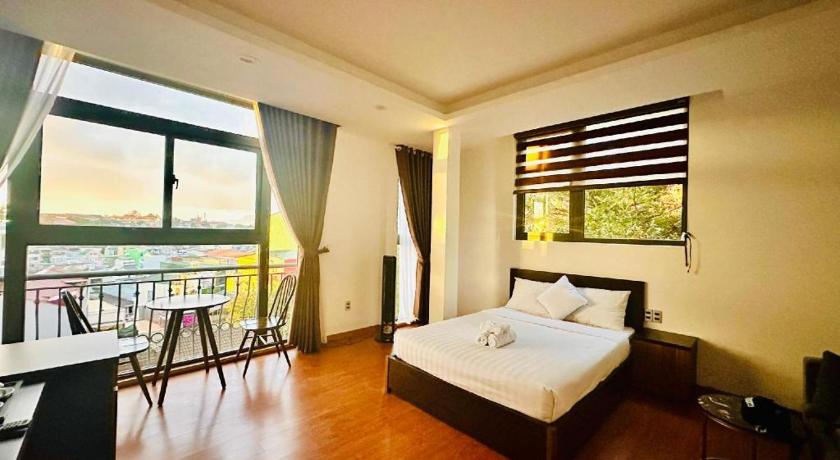 TTR Midtown View – Dalat, MO