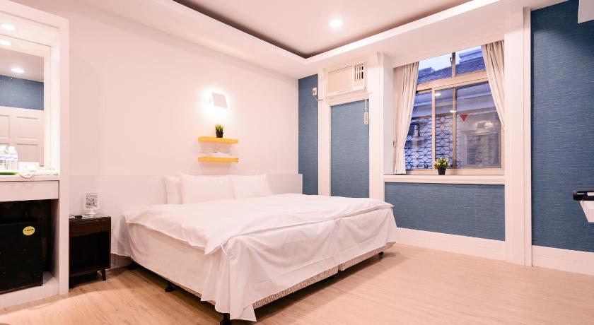 Image of Deluxe Double or Twin Room 1