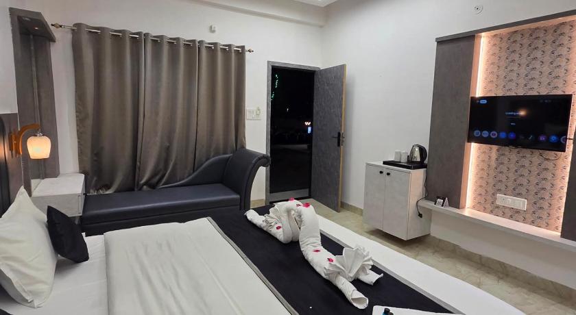 The Whispering Palms Resort - image 24