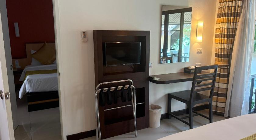Image of Standard Double Or Twin Room With Garden View 9