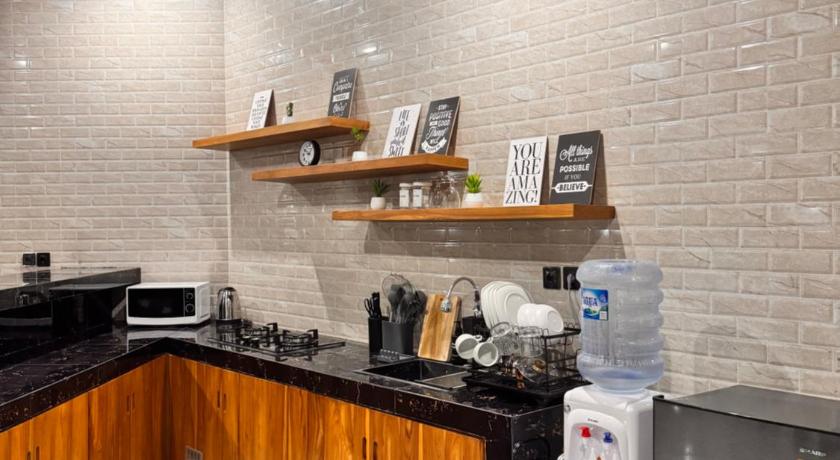 TRISUMA GUEST HOUSE - image 16