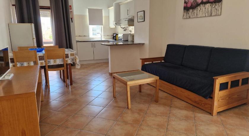 Image of One-Bedroom Apartment 0