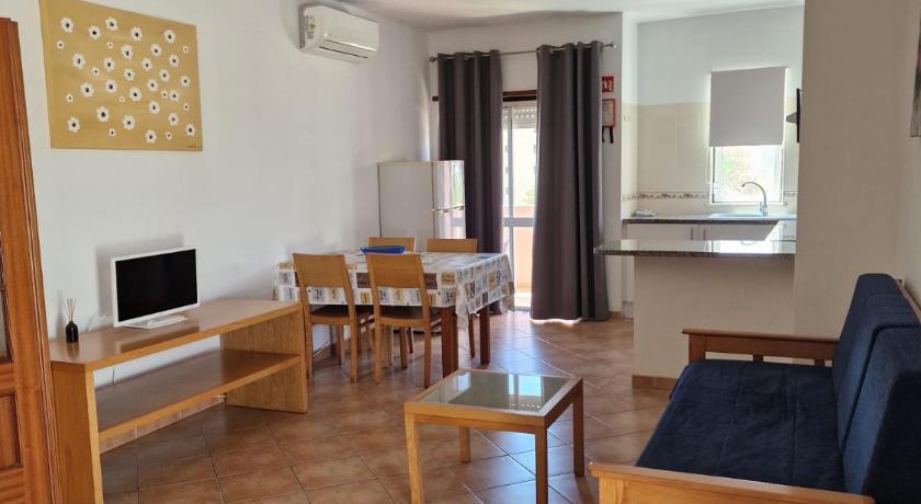 Image of One-Bedroom Apartment 5