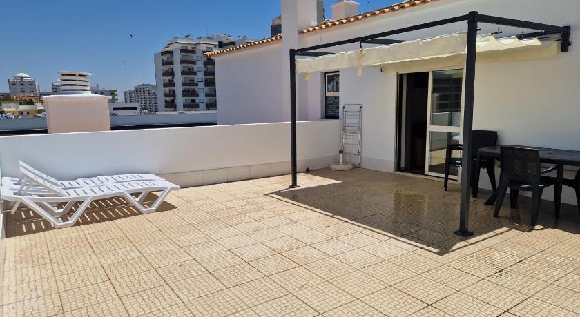Image of Apartment with Terrace 8