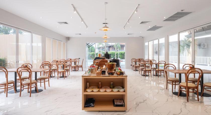 Essential Pattaya – Na Kluea, DC