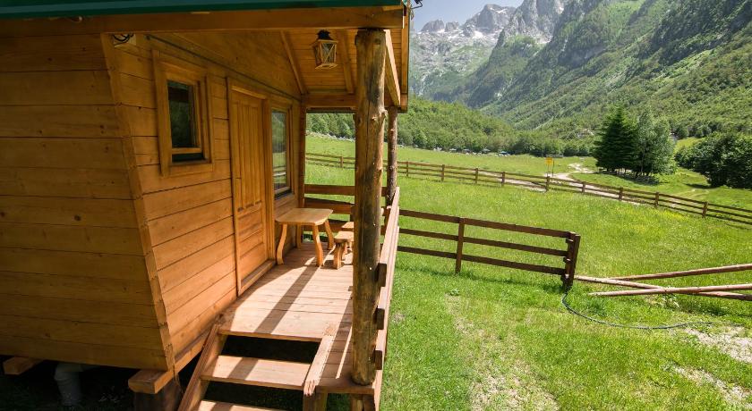 Bungalows Katun Maja Karanfil photo