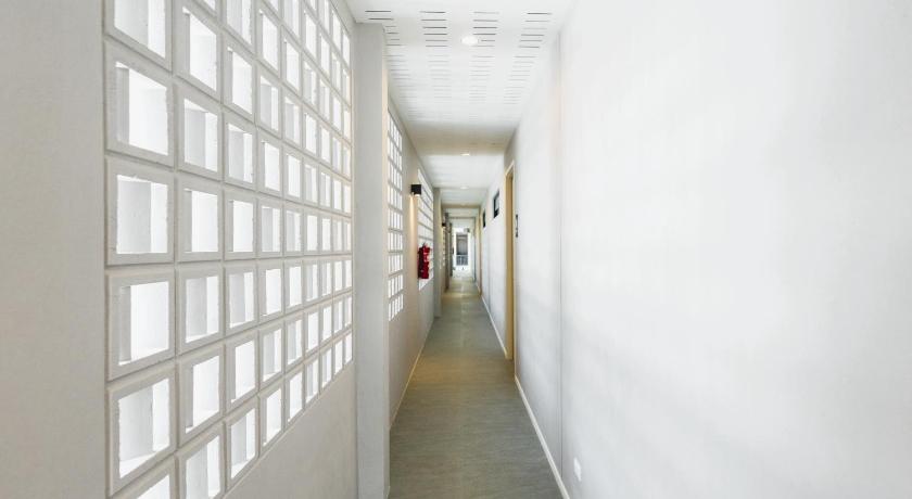 Image of Studio with Balcony 15
