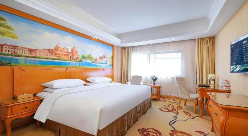 Vienna Hotel Suzhou Yangcheng Lake Fashion Stage – Suzhou, Jiangsu, MD