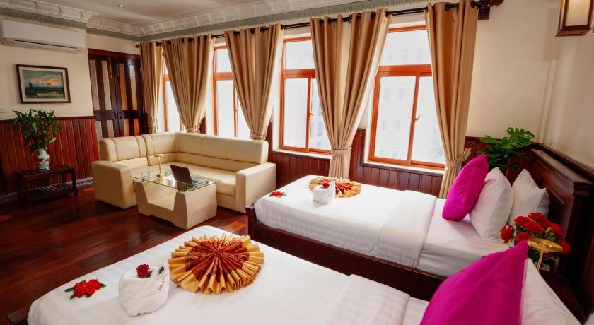 Image of Premier Twin Room 10