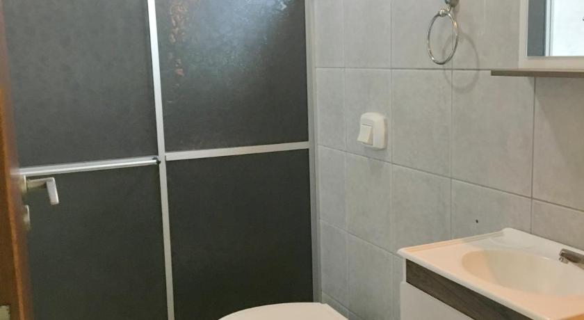 Image of One-Bedroom Apartment 8