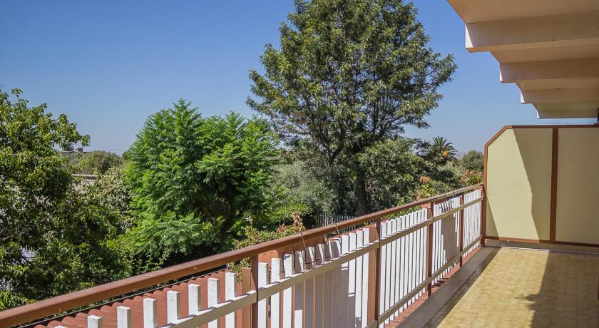 Hotel Il Conte Dell'Etna photo