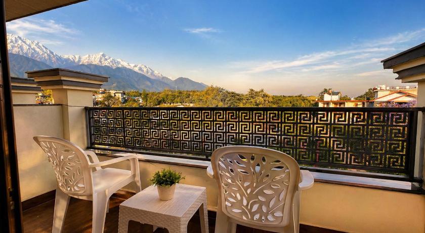 Aachman Riviera Resort Dharamshala - image 18