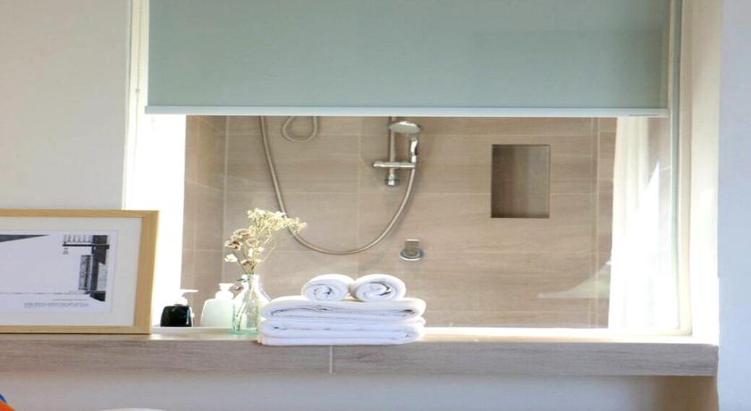 Image of Standard Twin Bed 8