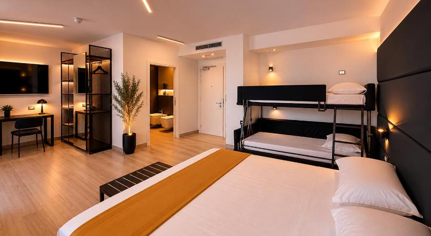 Hotel Venice Beach - image 46