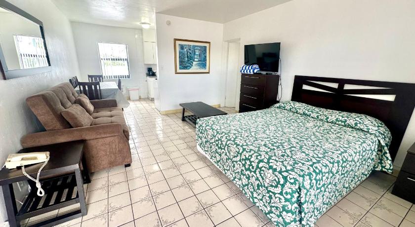 Image of One-Bedroom Suite 0