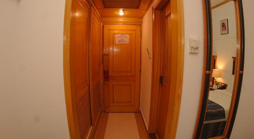 Image of Deluxe Twin Room 3