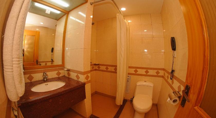 Image of Deluxe Twin Room 13