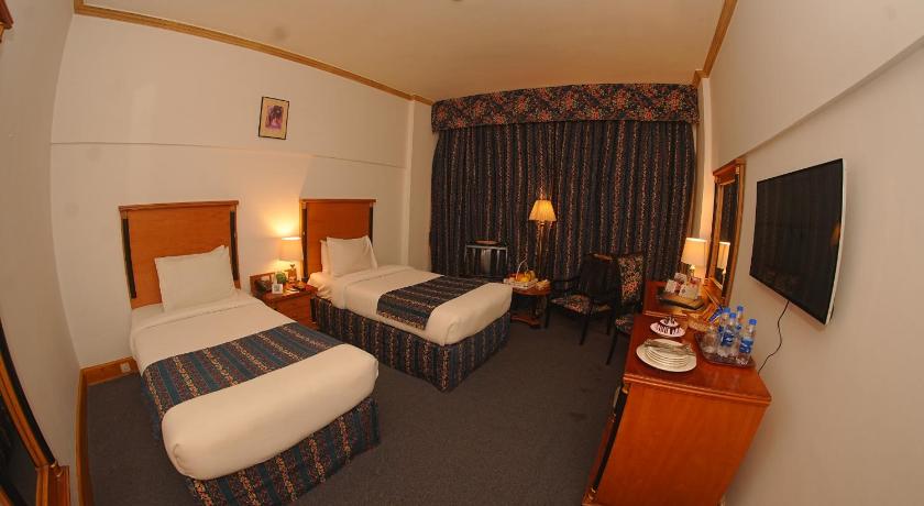Image of Deluxe Twin Room 6